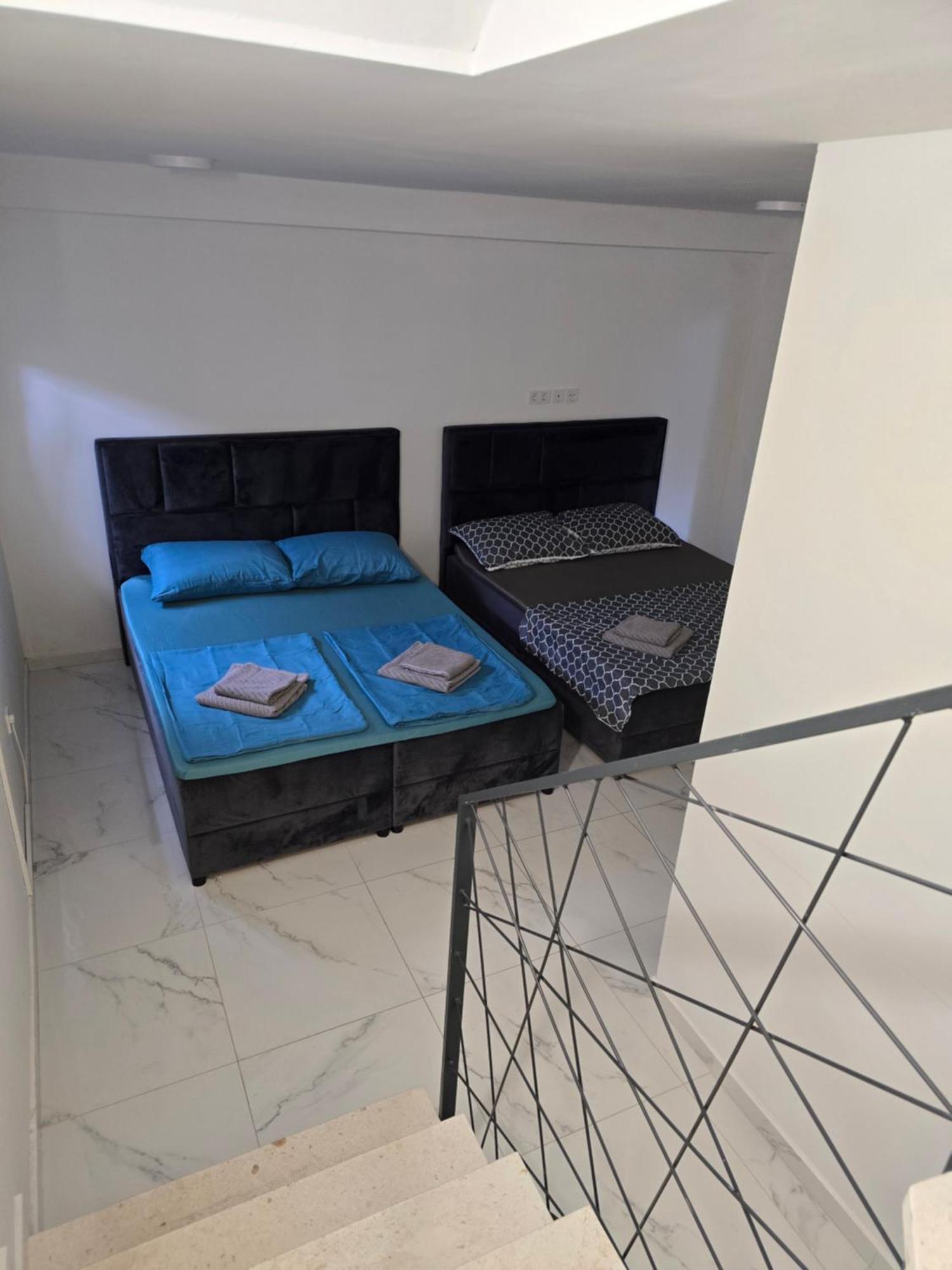 Apartment Am'an With Pool,