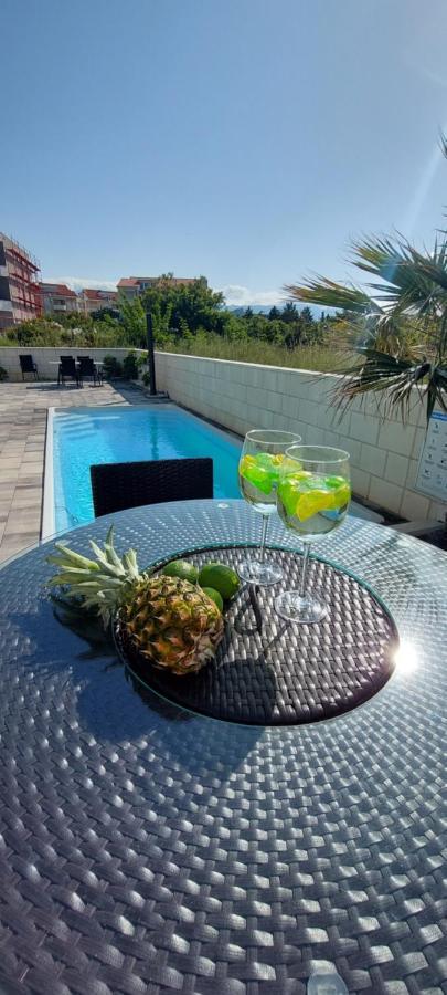 Am'an With Pool, * Novalja