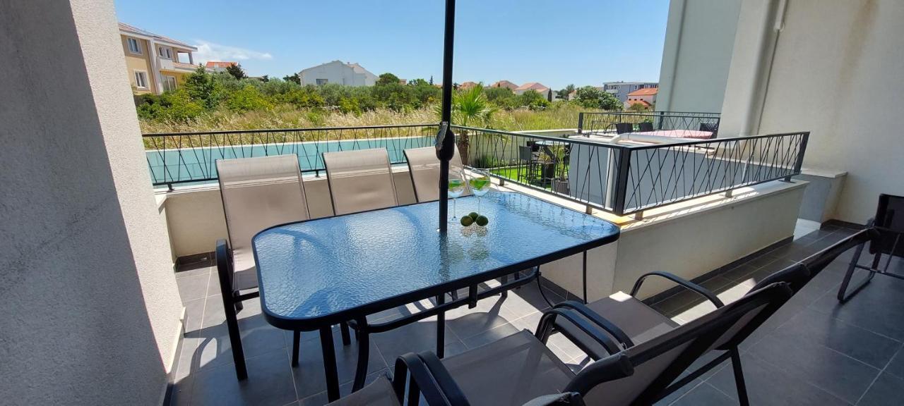 Apartment Am'an With Pool,